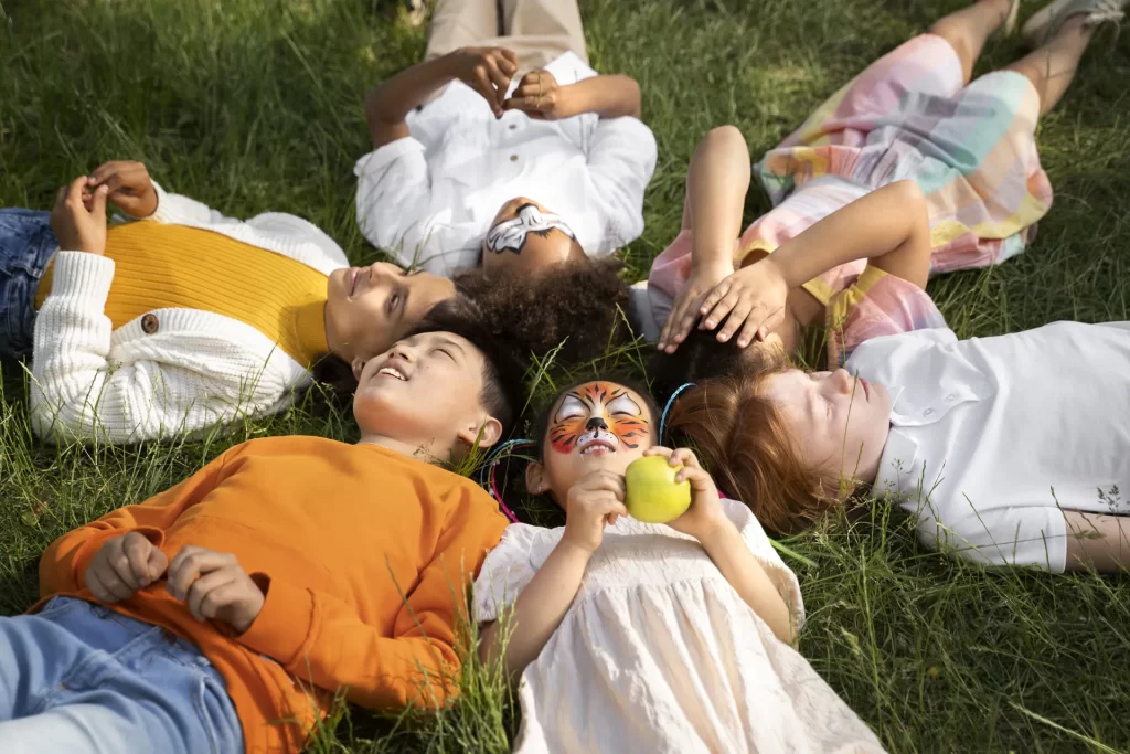 HELLO FREE TIME - HELLOBUS